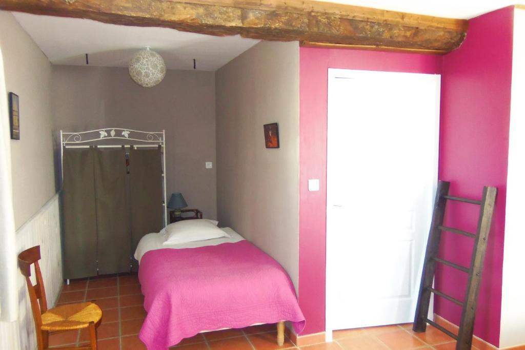 La Petite Madeleine Hotel Кастион-ла-Батай Стая снимка