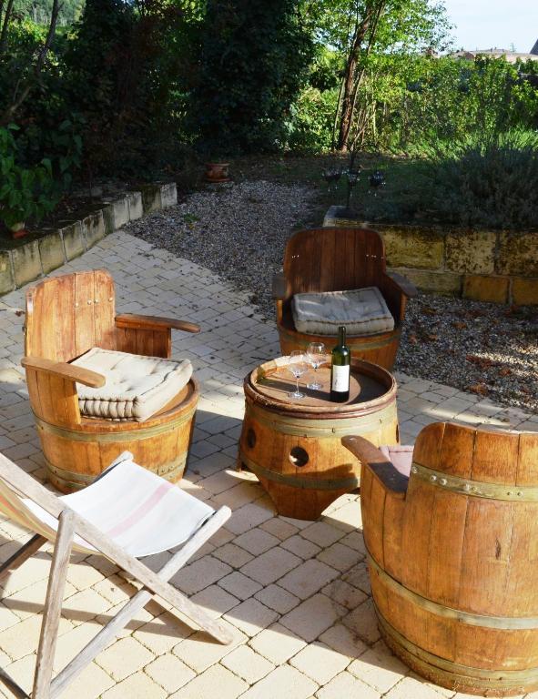 La Petite Madeleine Hotel Кастион-ла-Батай Екстериор снимка